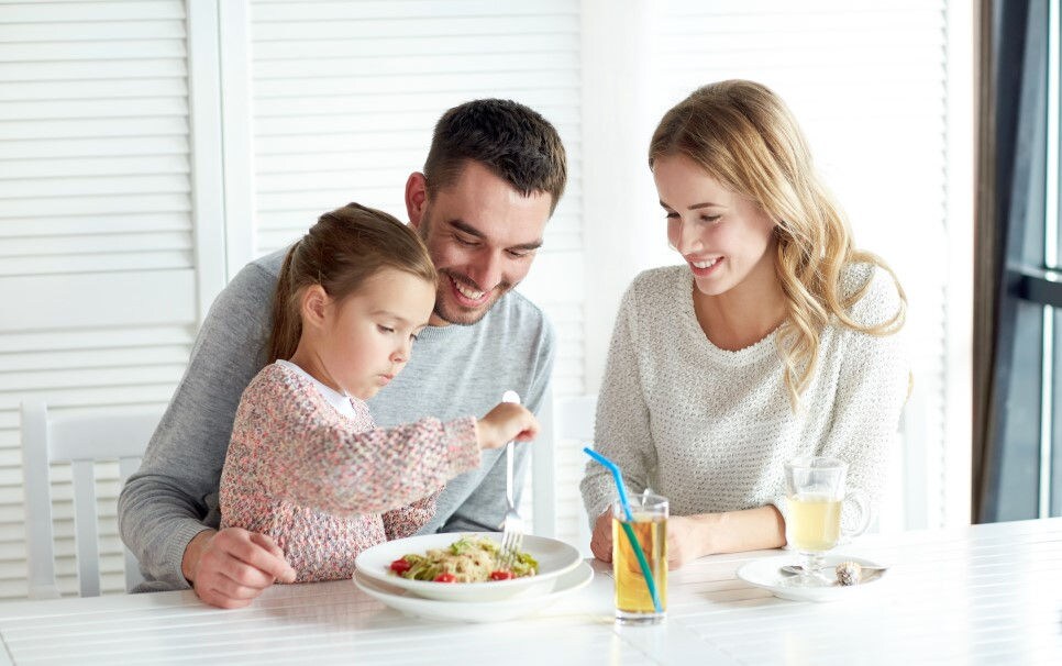 전문가 코멘트: 엄마들이 자녀를 위한 영양 제품을 고를 때 중요하게 생각하는 것은?